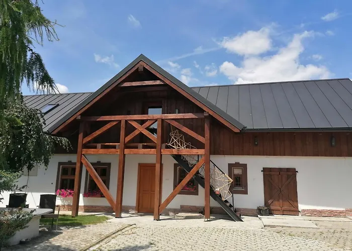 U Manisov בית כפרי